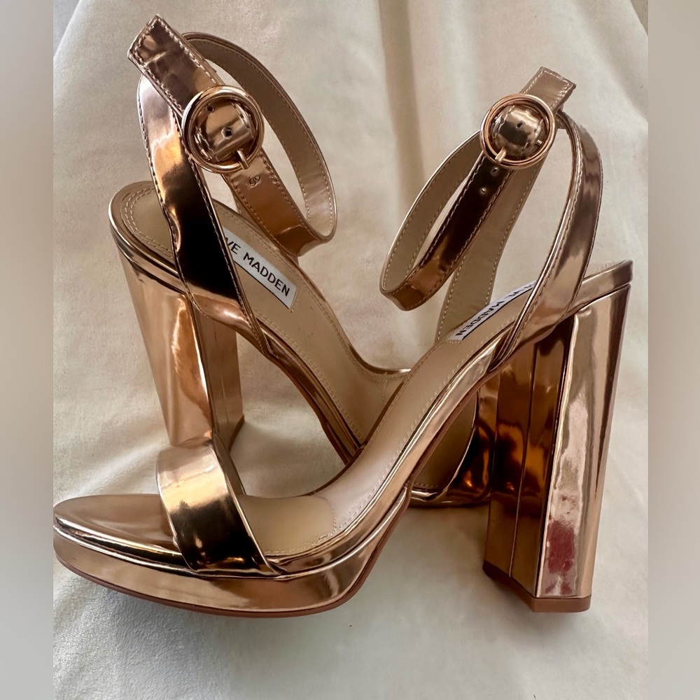 Steve Madden Klari Rose Gold Heels with Chunky Block Heel and Open-Toe Design